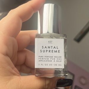 Le Labo: Santal 33 inspired roller oil scent